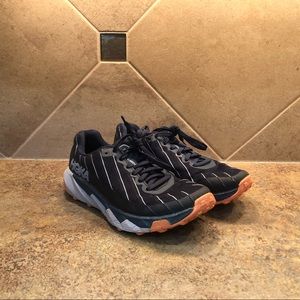 Hoka women’s trail running shoes size 6.5